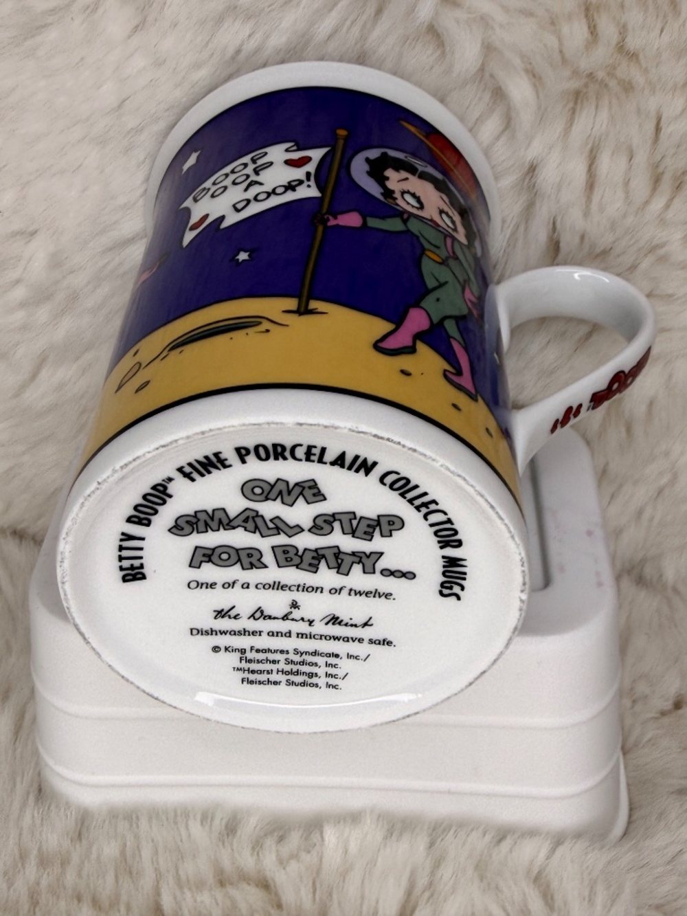Betty Boop Coffee Cup/Mug "One Small Step For Betty" Astronaut Danbury Mint - Picture 6 of 8